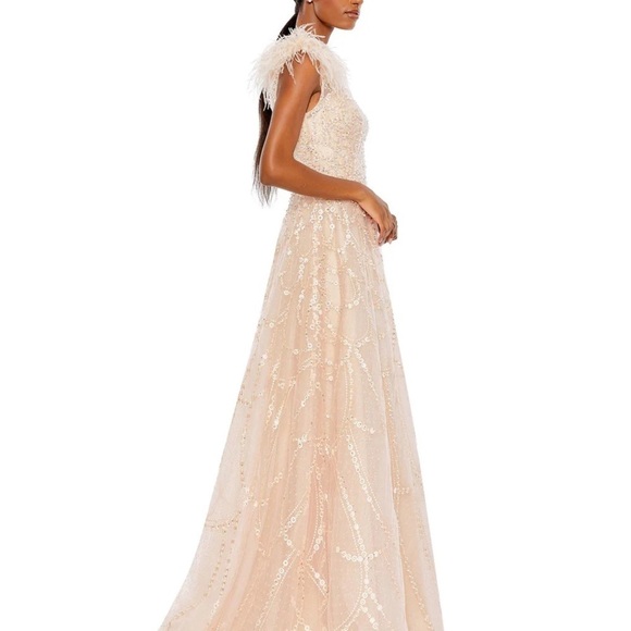 Mac Duggal 20389 NWOT EMBELLISHED ONE SHOULDER A LINE GOWN - Picture 4 of 6